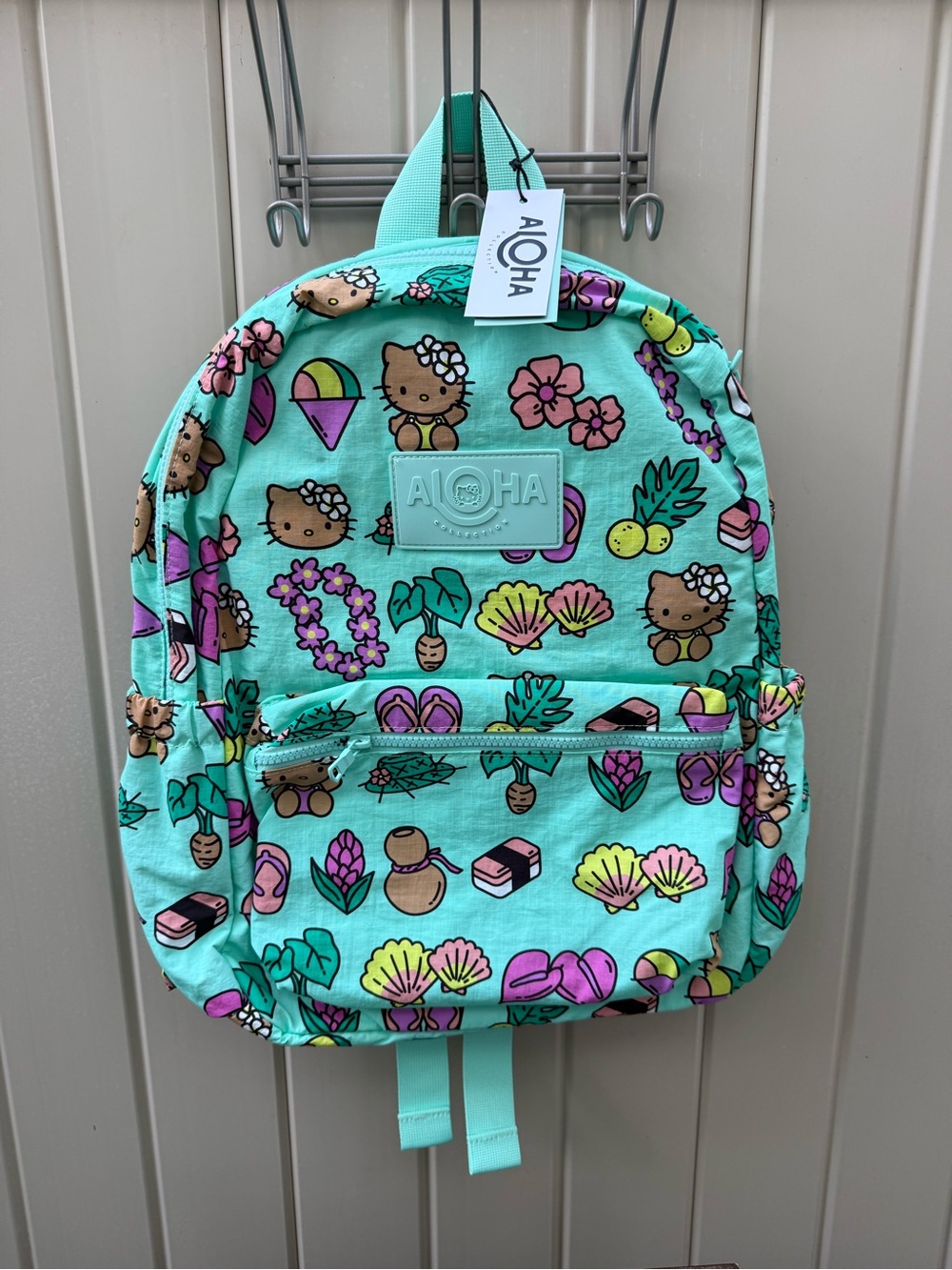 NWT HAWAII EXCLUSIVE Aloha Collection  Hello Kitty Sun Kissed backpack SOLD OUT